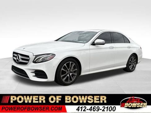 Used 2018 Mercedes-Benz E 400 4MATIC Sedan image 1