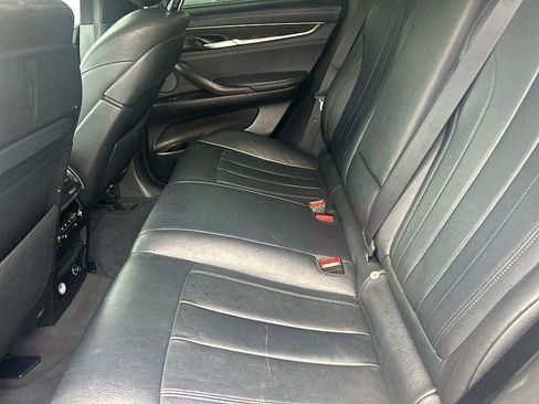 Used 2016 BMW X6 xDrive50i image 18