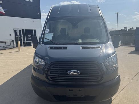 Used 2019 Ford Transit 250 148 High Roof Extended RWD image 2