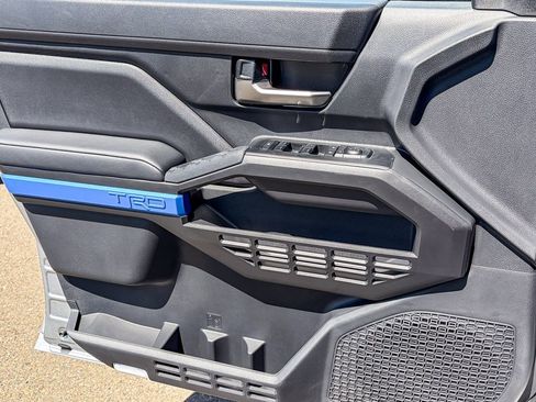 Used 2026 Toyota Tacoma TRD Off-Road w/ TRD Off Road Upgrade Package image 44