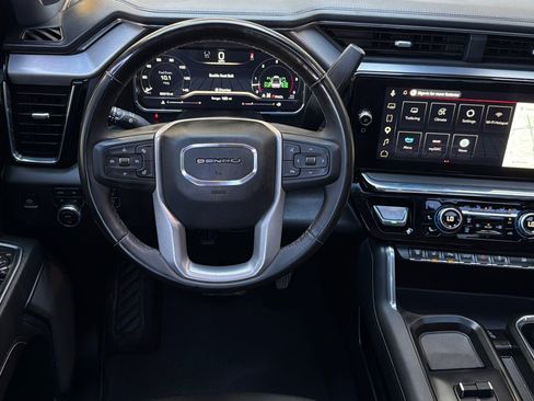 Used 2025 GMC Sierra 3500 Denali w/ Denali Reserve Package AWD/4WD image 15