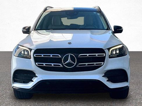 Used 2021 Mercedes-Benz GLS 580 4MATIC image 3