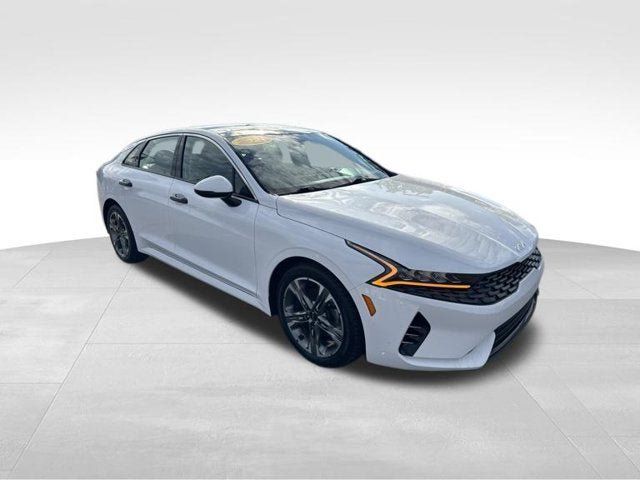 Used 2022 Kia K5 EX FWD image 3