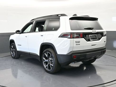 New 2026 Jeep Cherokee Overland image 4