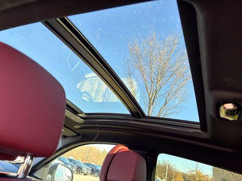 New 2026 BMW X6 xDrive40i w/ Climate Comfort Package image 7