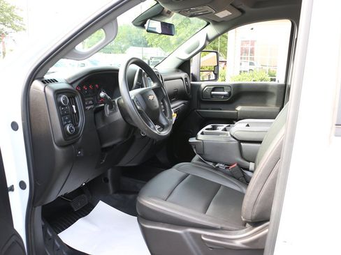 Used 2025 Chevrolet Silverado 3500 W/T w/ WT Convenience Package AWD/4WD image 13