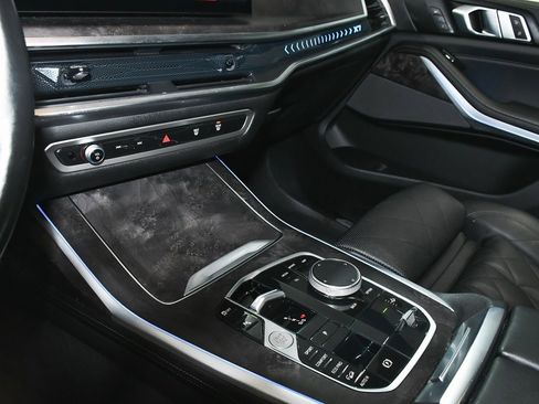 Used 2023 BMW X7 xDrive40i w/ M Sport Package image 58