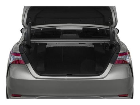 Used 2019 Toyota Camry XSE FWD image 14