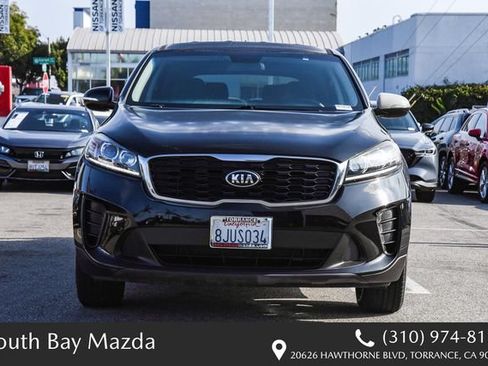 Used 2019 Kia Sorento FWD image 2