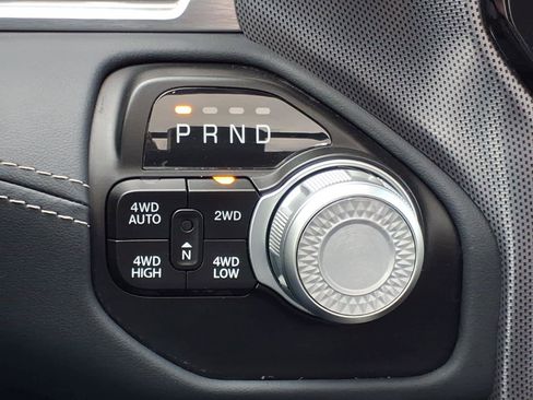 Used 2022 RAM 1500 Limited image 31