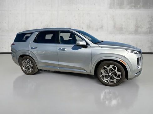 Used 2021 Hyundai Palisade Calligraphy image 4