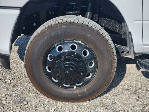 New 2026 RAM 3500 Lone Star image 7