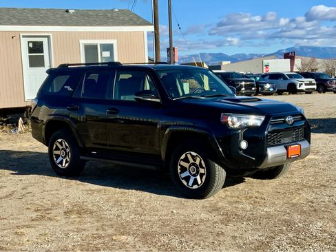 Used 2020 Toyota 4Runner TRD Off-Road Premium image 7