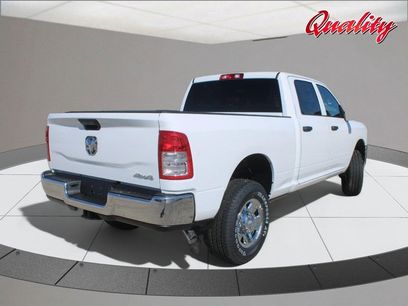 New 2024 RAM 2500 Tradesman w/ Chrome Appearance Group