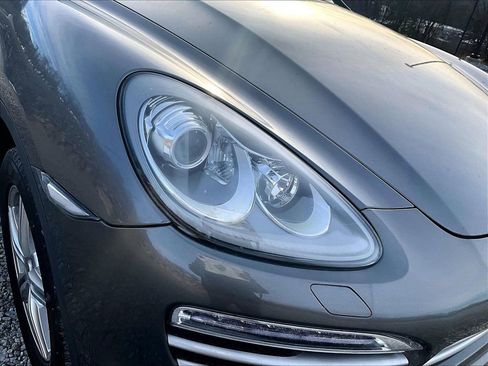 Used 2014 Porsche Cayenne Base image 26