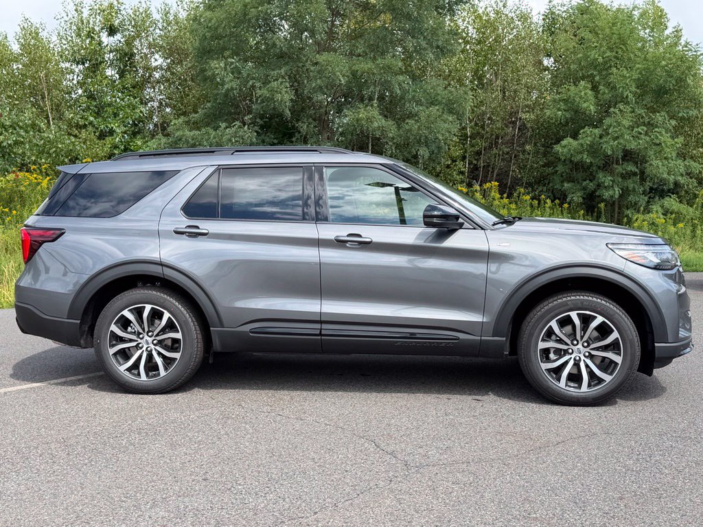 New 2027 Ford Explorer ST-Line AWD/4WD image 23