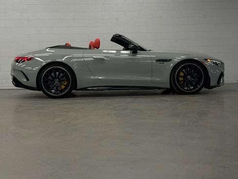 Used 2022 Mercedes-Benz SL 63 AMG 4MATIC image 18