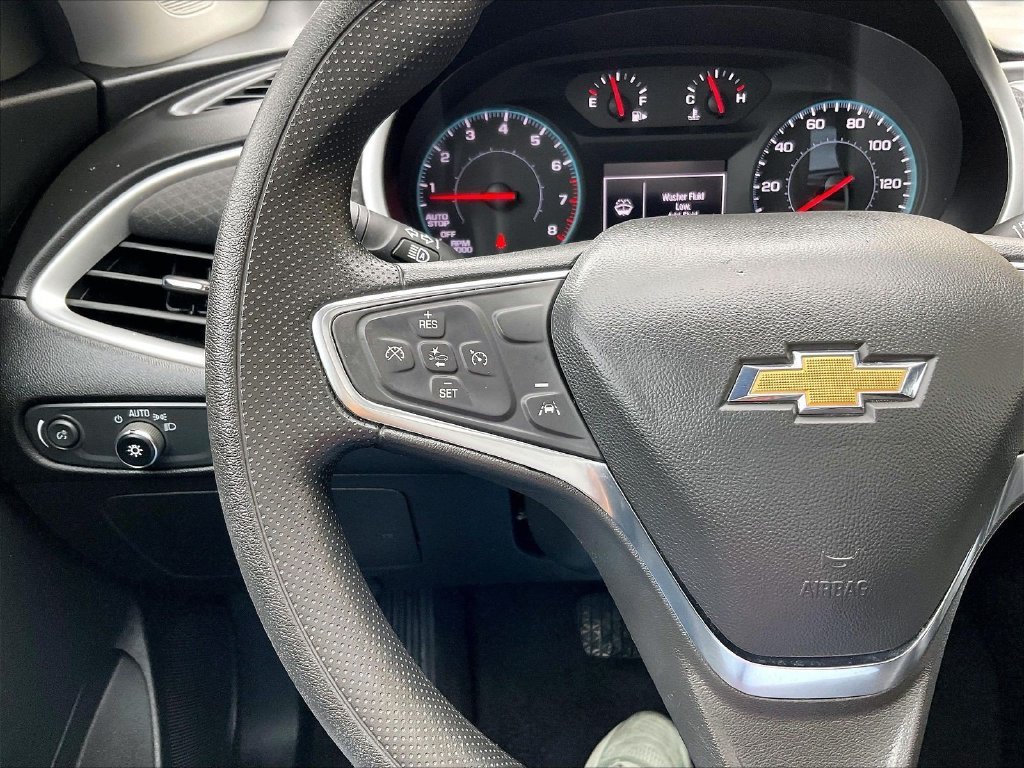 Used 2024 Chevrolet Malibu LT FWD image 23