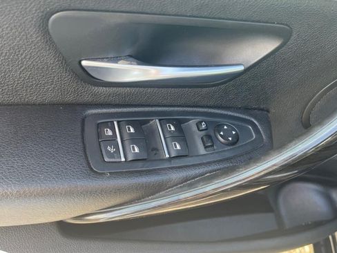 Used 2017 BMW 330i Gran Turismo xDrive AWD/4WD image 12