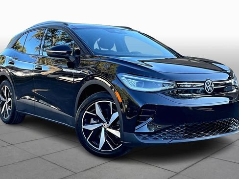 Used 2023 Volkswagen ID.4 S image 3