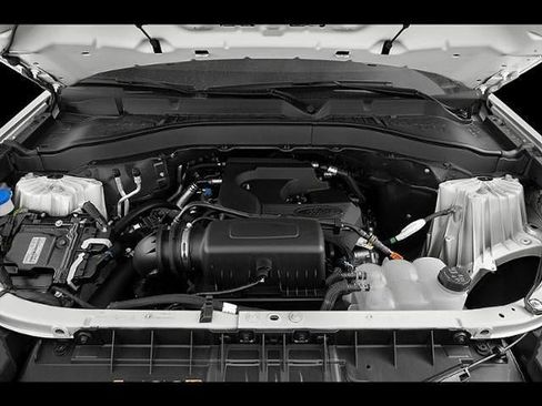 Used 2020 Ford Explorer XLT RWD image 38