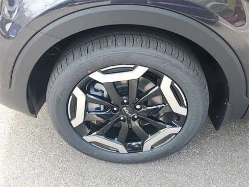 New 2025 Kia Telluride S image 39