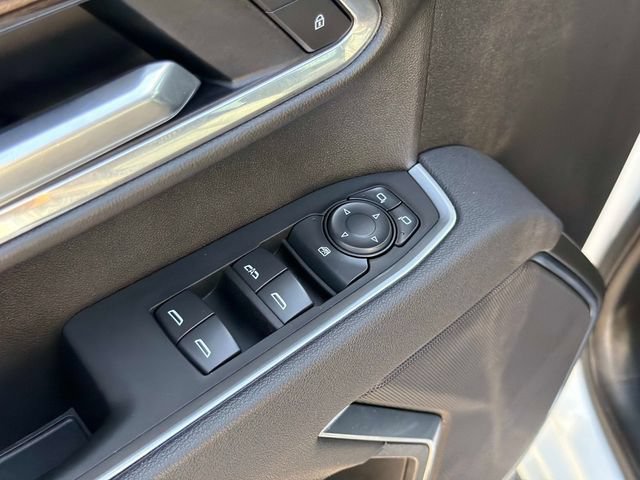 Used 2025 Chevrolet Silverado 1500 LT w/ Z71 Off-Road Package AWD/4WD image 18