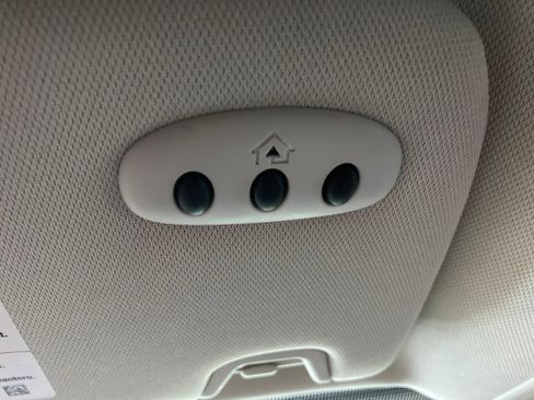 Used 2022 Ford Edge SEL w/ Convenience Package image 30