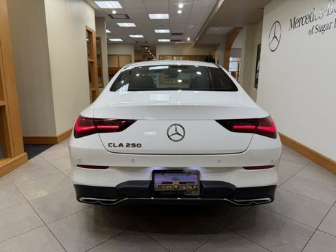 Certified 2025 Mercedes-Benz CLA 250 image 4
