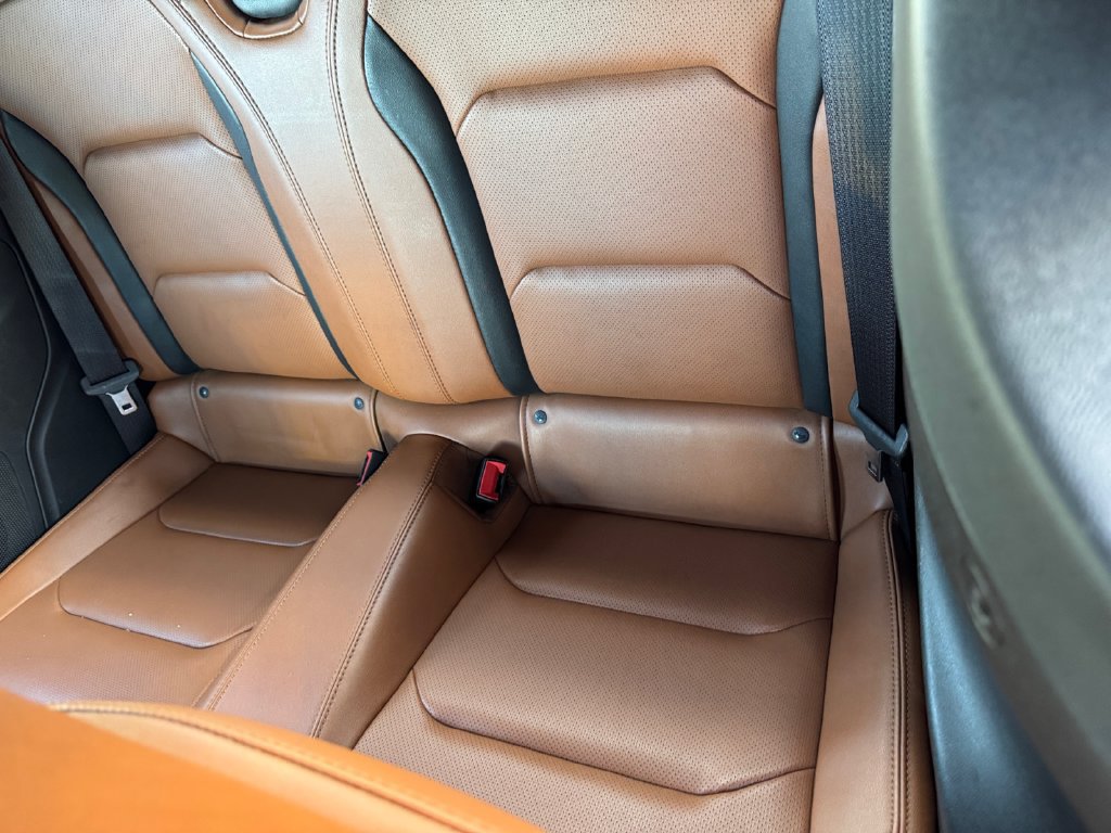Used 2018 Chevrolet Camaro SS RWD image 22