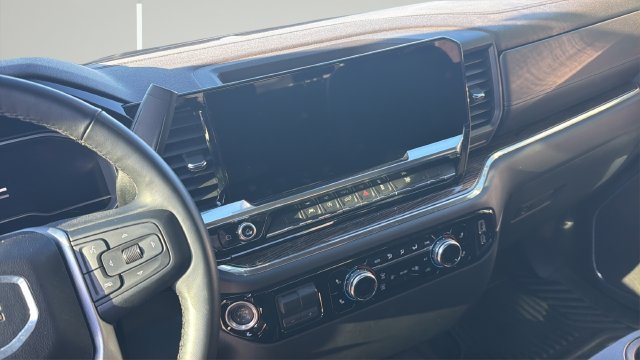 Used 2024 GMC Sierra 1500 SLE AWD/4WD image 12