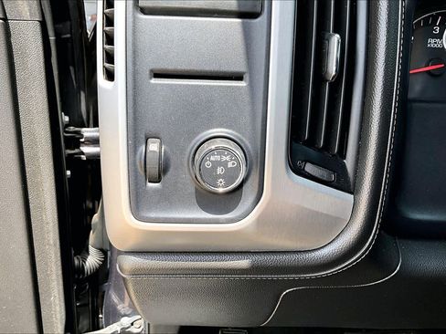 Used 2014 GMC Sierra 1500 SLE w/ SLE Value Package RWD image 32