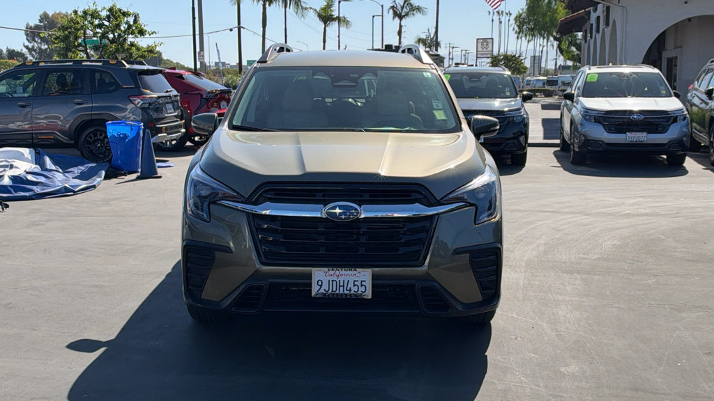 Certified 2023 Subaru Ascent Premium w/ Convenience Package AWD/4WD image 2