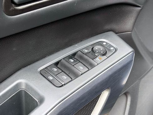 Used 2023 Nissan Pathfinder Rock Creek AWD/4WD image 16