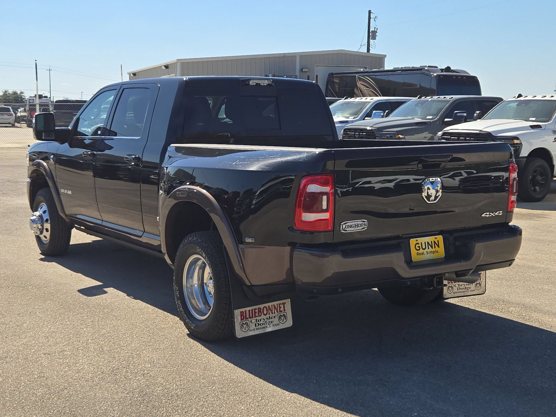 Used 2024 RAM 3500 Limited w/ Safety Group AWD/4WD image 5