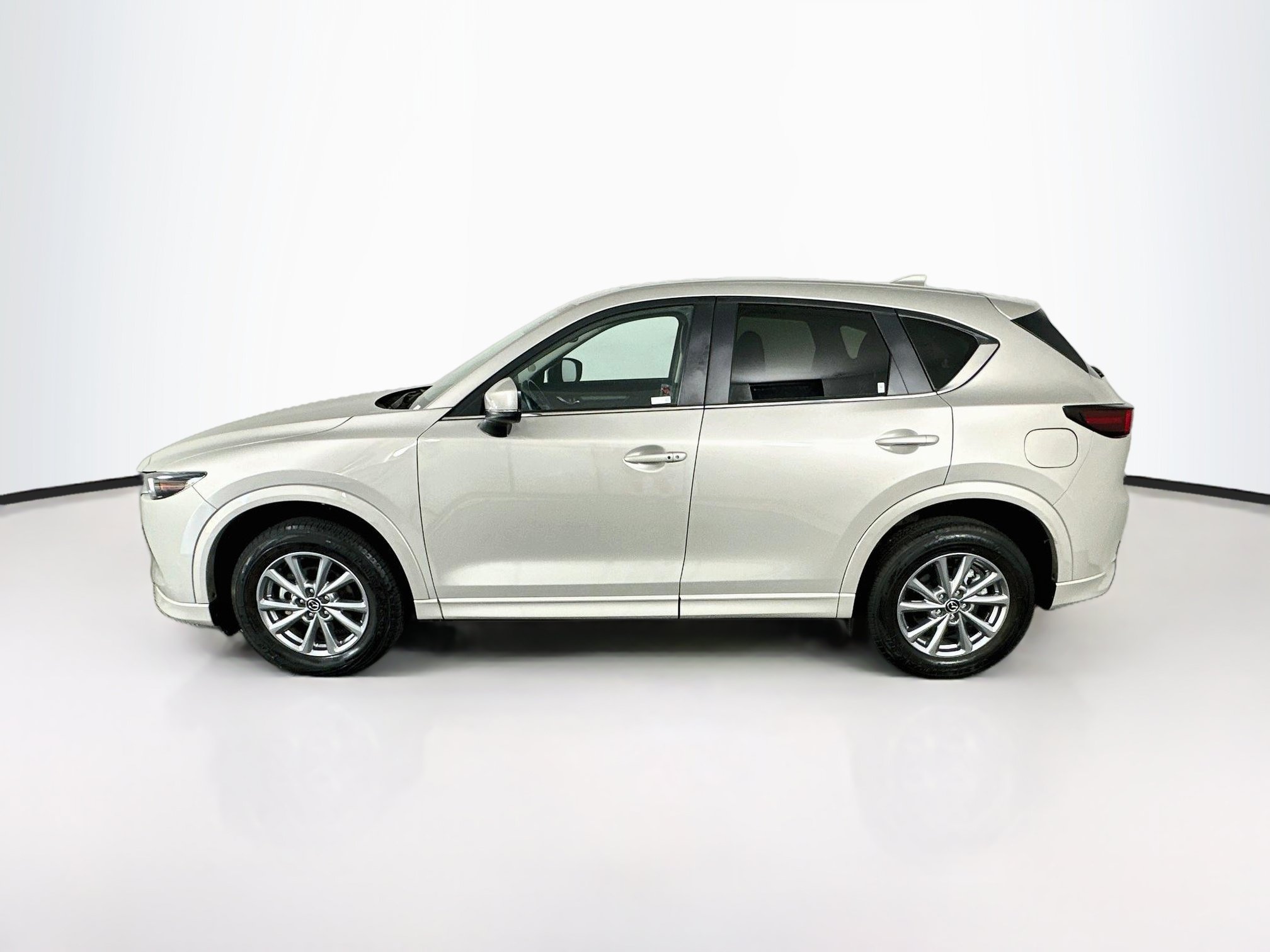Used 2025 MAZDA CX-5 AWD 2.5 S w/ Preferred Package image 4