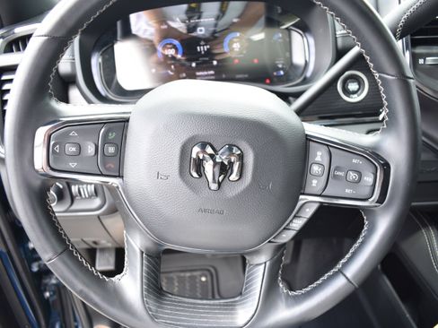 Used 2024 RAM 2500 Limited AWD/4WD image 12