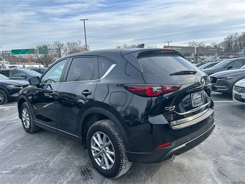 Used 2023 MAZDA CX-5 AWD 2.5 S w/ Preferred Package image 4