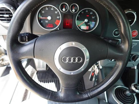Used 2002 Audi TT 1.8T FWD image 12