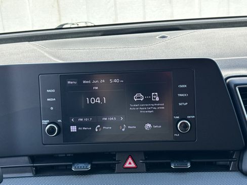 Used 2023 Kia Sportage LX AWD/4WD image 11
