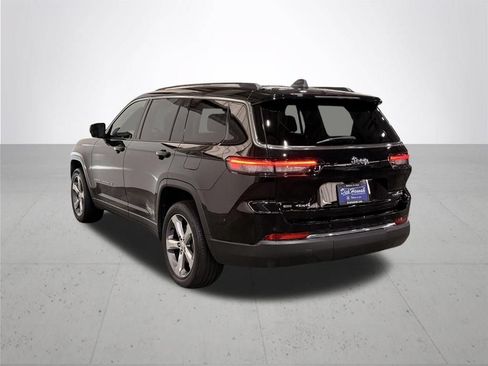 Used 2021 Jeep Grand Cherokee L Limited AWD/4WD image 14