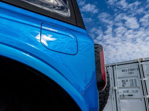 New 2025 Ford Bronco Badlands image 44