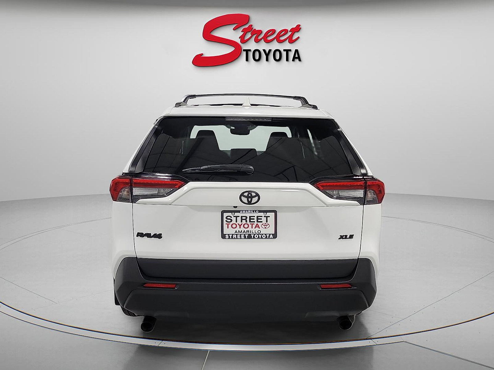 Certified 2025 Toyota RAV4 XLE w/ Convenience Package FWD image 3