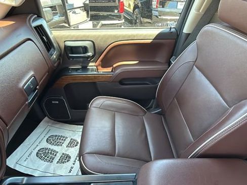 Used 2016 Chevrolet Silverado 2500 High Country image 12
