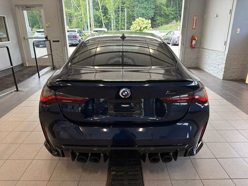 Used 2022 BMW M4 Competition w/ Executive Package RWD image 10