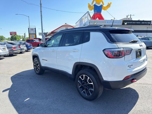 Used 2020 Jeep Compass Trailhawk AWD/4WD image 4