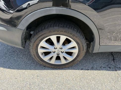 Used 2015 Toyota RAV4 Limited FWD image 9