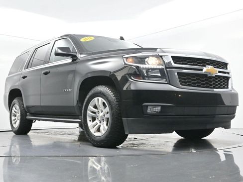 Used 2018 Chevrolet Tahoe LT w/ Luxury Package AWD/4WD image 46