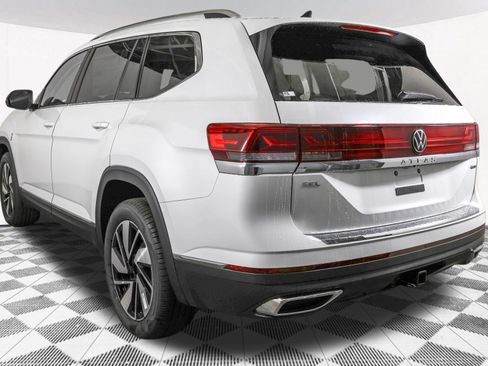 New 2026 Volkswagen Atlas SEL image 15