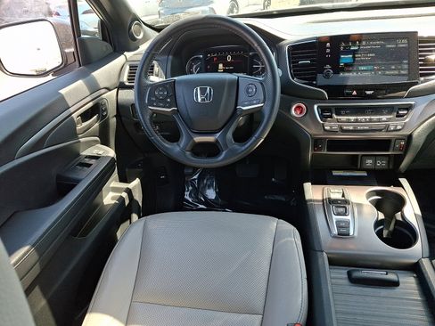 Used 2023 Honda Passport EX-L image 10